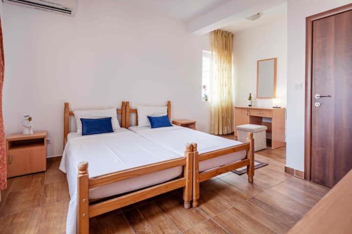 Apartmani Franeta Budva Eksteriør bilde